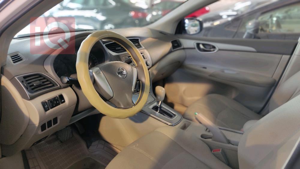 نيسان سنترا